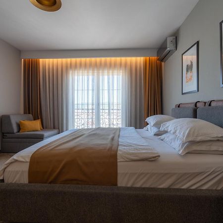 Downtown Apartments Приштина Экстерьер фото